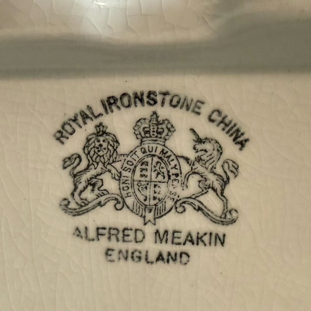 ROYAL IRONSTONE ALFRED MEAKING Serving Dish and Spoon - Picture 16 of 16